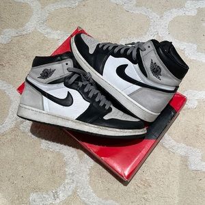 Jordan 1 High Silver Toe *Customs*